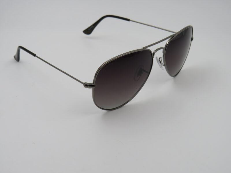 5 Popular Sunglasses for Men and Women in India